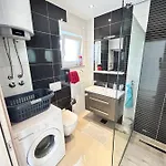 빌라 House 